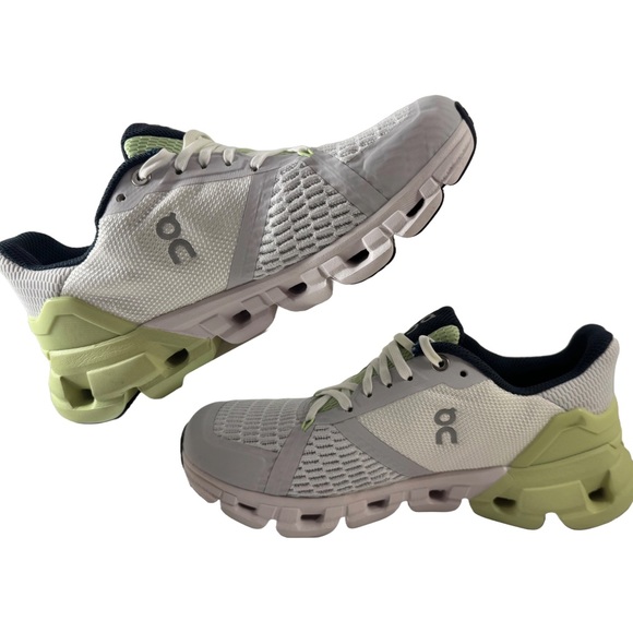 New On Running Cloudflyer Sneakers - White and Green - Picture 2 of 6